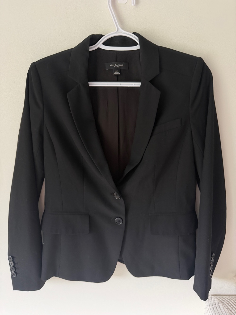 Ann Taylor Black Women's Two-Button Tailored Blazer